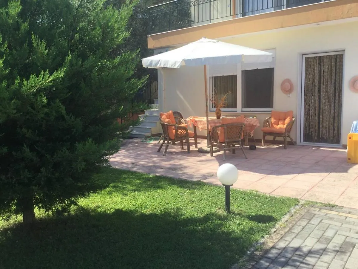 Seaside House 2 Villa Polychrono 0*,